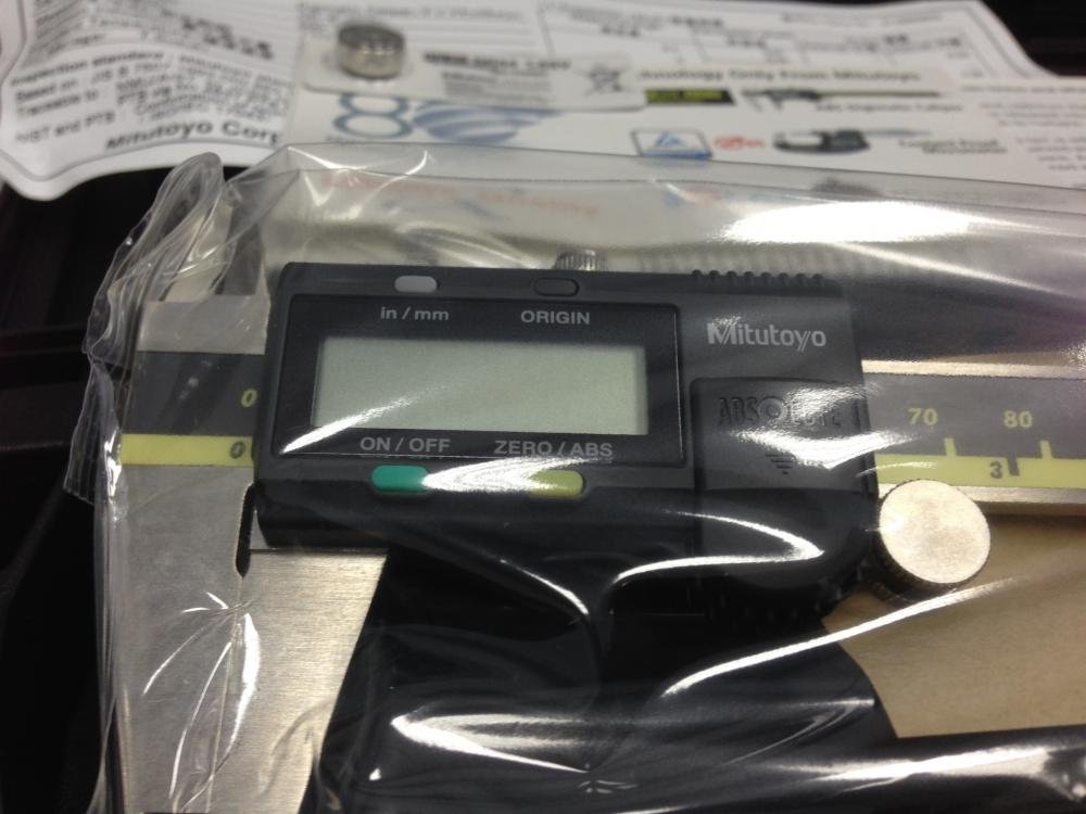 mitutoyo caliper 500-196-30 _4.jpg